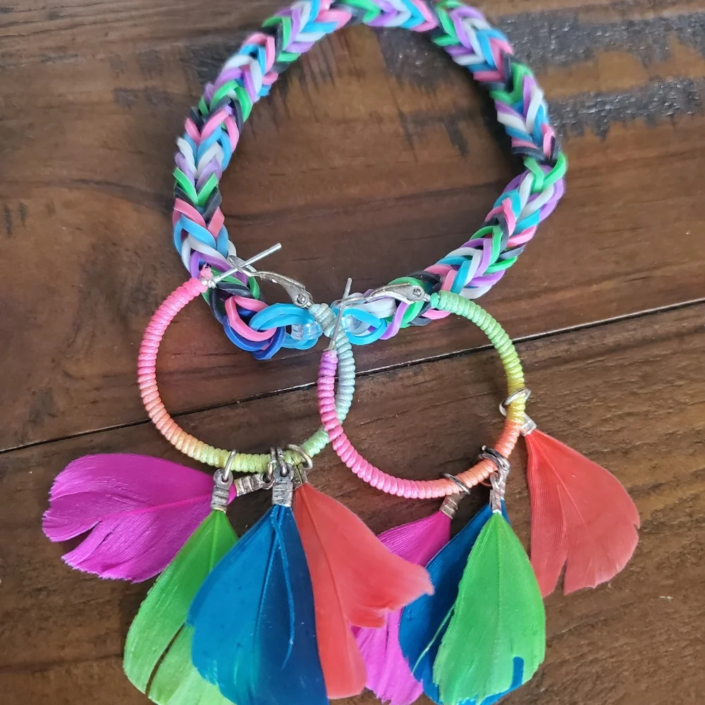 Fun Neon Hoop Feather Earrings & Rubber Band Bracelet Bundle